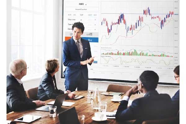 伯恩斯坦上调Datadog评级至跑赢大盘，目标价350美元：AI Token消耗量激增，监控需求超出预期